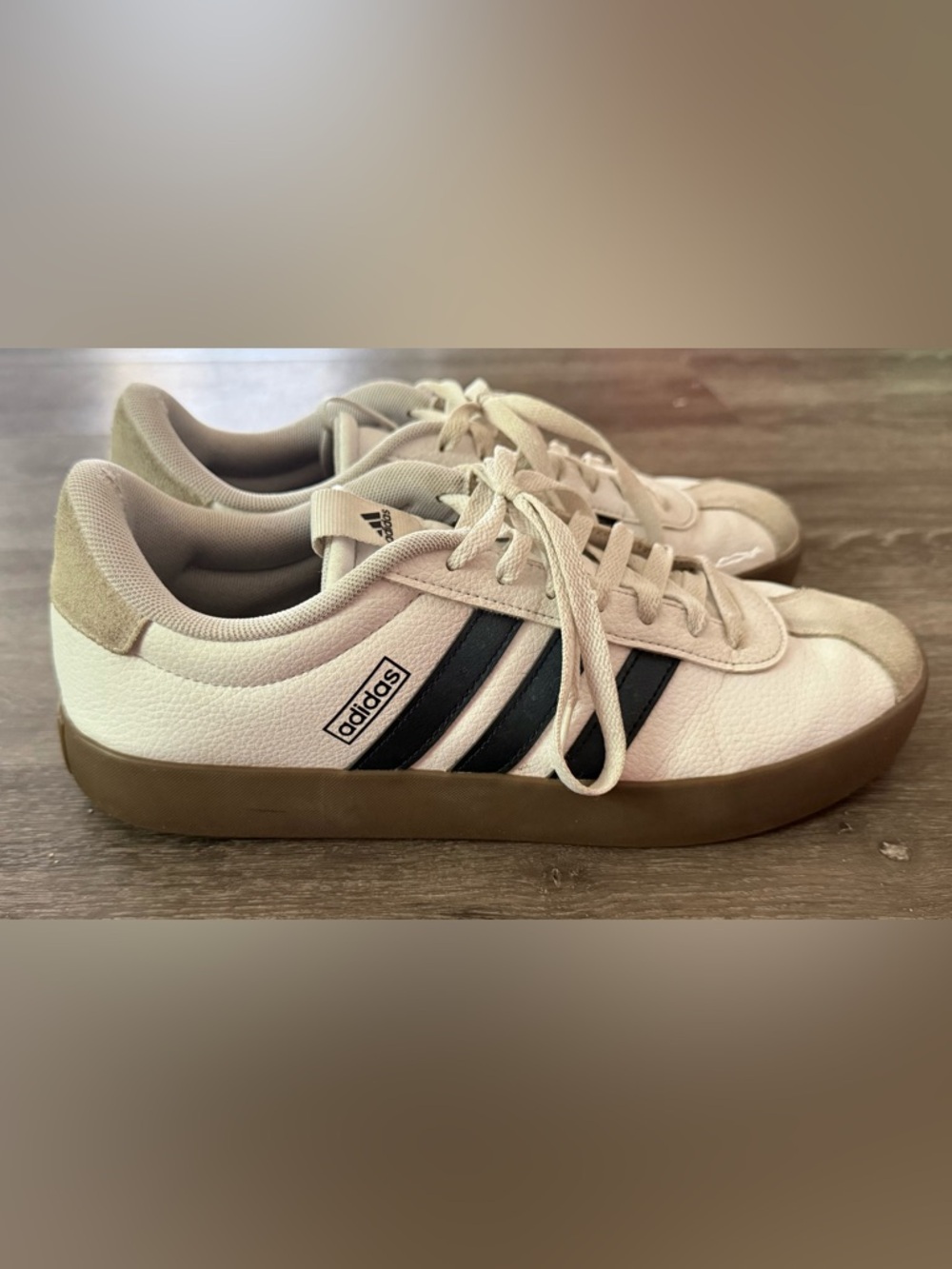 Mens ADIDAS shoes sz 10.5
